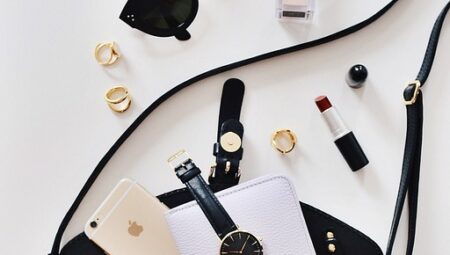 Viktor&Rolf Flowerbomb: Detaylı Parfüm Analizi